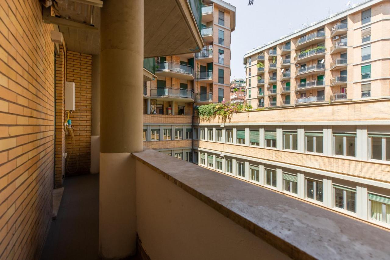 La Dolce Vita - Luxury Stylish Flat In Trastevere 60Sqm Rome Luaran gambar